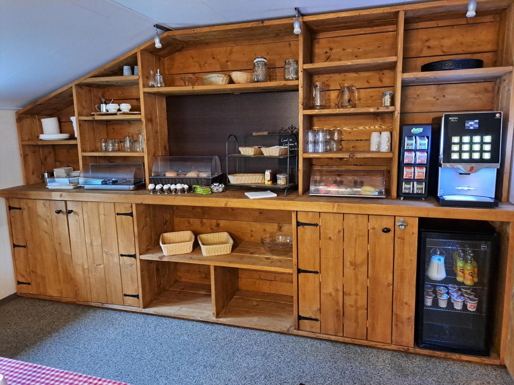 Wanroij Boertel Lamperse Hei酒店 外观 照片